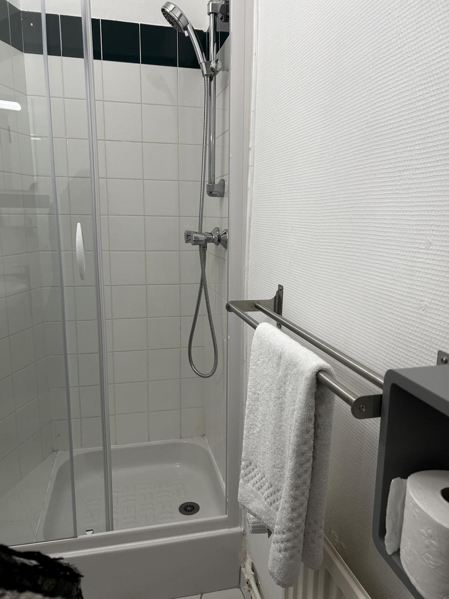 Hotel La Cuisine Des Lulus Montainville  Номер фото